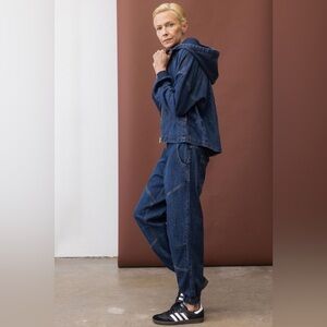 Relaxed light denim hooded jacket